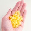 Bola Acrílica Leitosa 8mm Furo Passante Amarelo. 500g - 1.850 Peças - Imagem 2